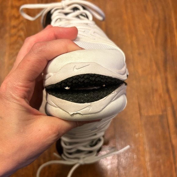 Kids black & white Nike flex show shoes - Picture 6 of 6